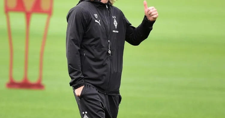 Bundesliqa klubu baş məşqçi ilə 3 illik müqavilə imzaladı