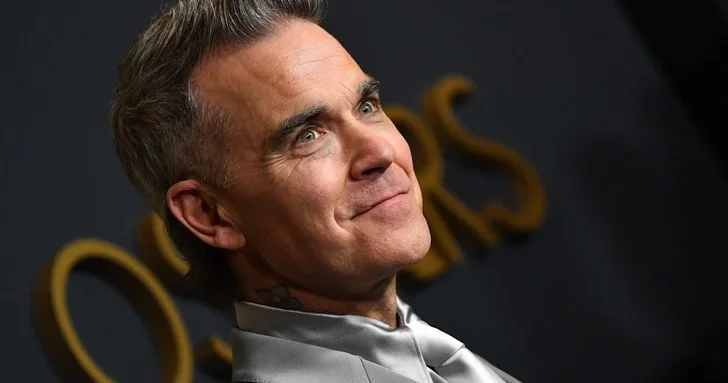 Становится только хуже: Робби Уильямс может ослепнуть из за препаратов для похудения