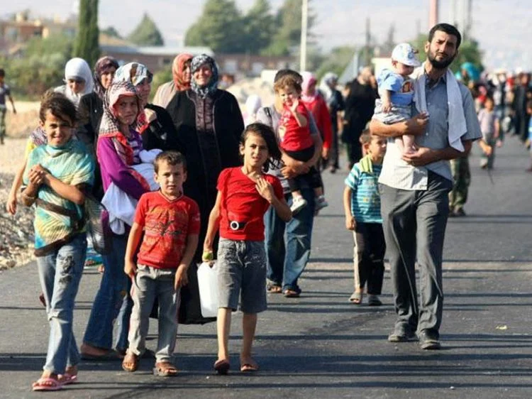 Suriyalıların çoxuna Türkiyədə sığınacaq VERİLİB