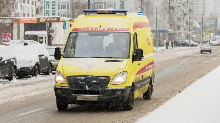 Avtobus 2 nəfəri vurub birinin 3 yaşı var