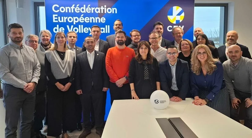 AVF rəsmiləri Avropa Voleybol Konfederasiyasının təşkil etdiyi görüşə qatılıblar