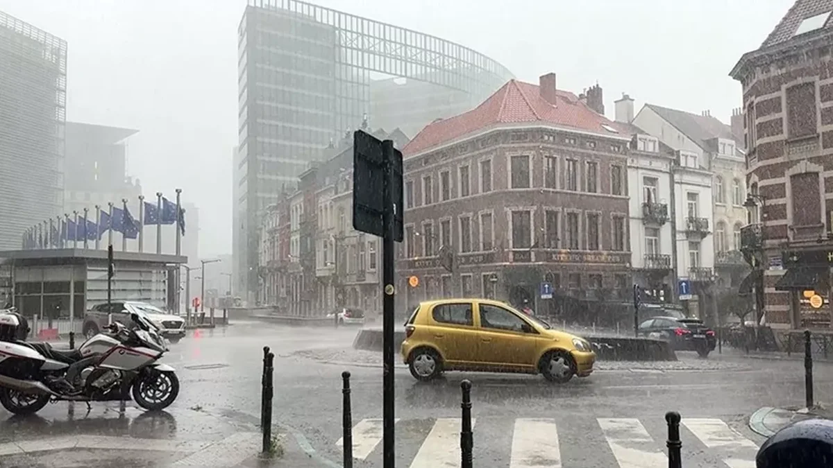 Belçika gün üzü görmür: 43 il bundan əvvəl baş vermişdi