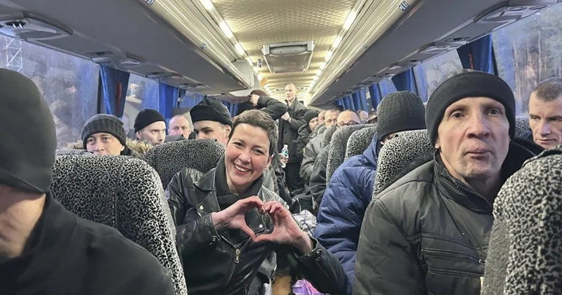 Belarusun azad etdiyi 20 müxalifətçi Litvaya gətirilib