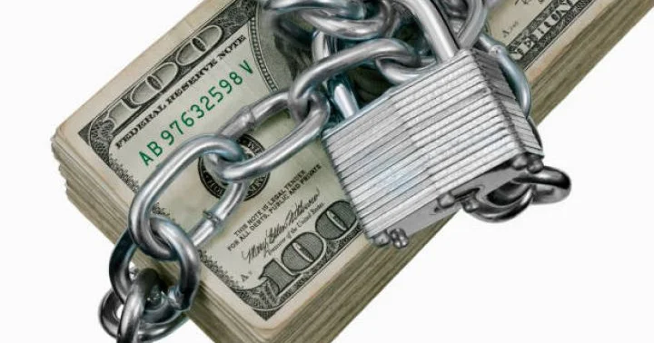 Dolların sabah üçün rəsmi məzənnəsi müəyyən olunub