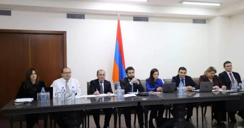 США и Армения обсудили разблокировку региональных коммуникаций Minval Politika