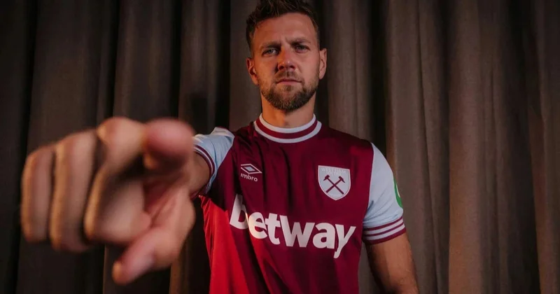 İtaliya nəhəngi Almaniya millisinin üzvü ilə anlaşdı