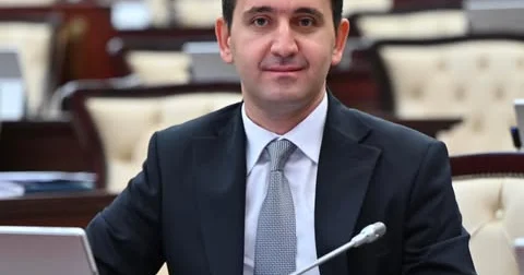 “Azərbaycan BƏƏ münasibətləri müasir beynəlxalq əlaqələrdə uğurlu tərəfdaşlıq modelidir”