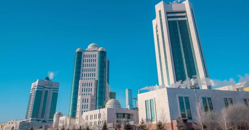 Qazaxıstanda LGBT təbliğatı məhdudlaşdırıldı, qanun təsdiqləndi