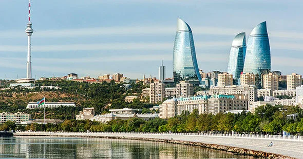 Şri Lankadan Bakıya gələn ailə çıxılmaz vəziyyətdə...