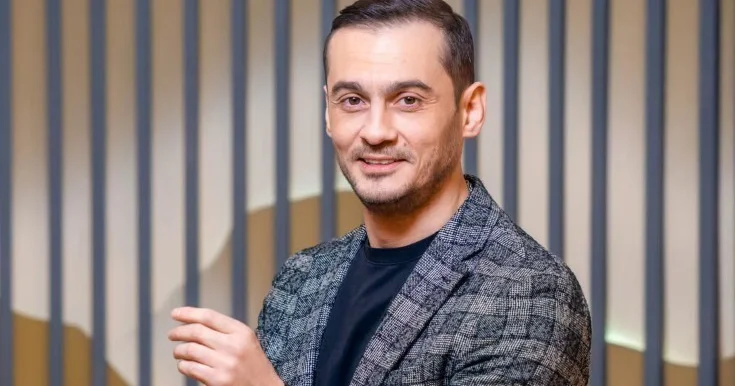 Emil qayınatası ilə qızının fotosunu yayımladı