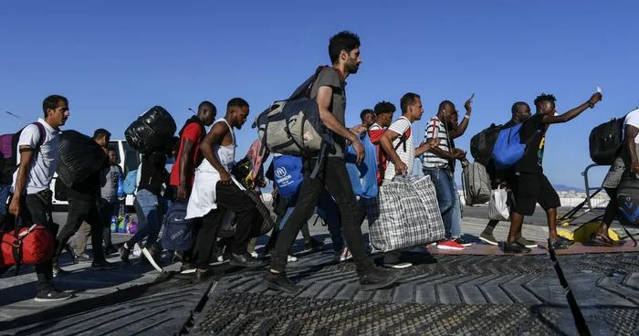 ЕС примет закон о центрах приема беженцев в третьих странах