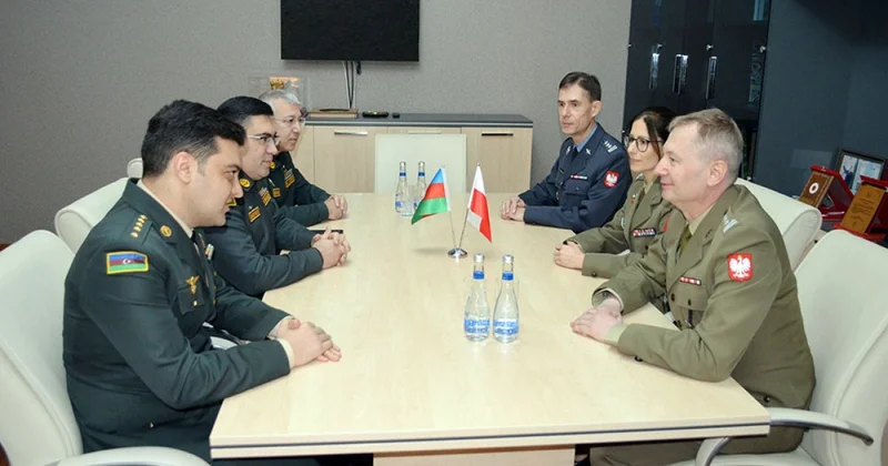 В Баку прошла встреча военных медиков Азербайджана и Польши ФОТО