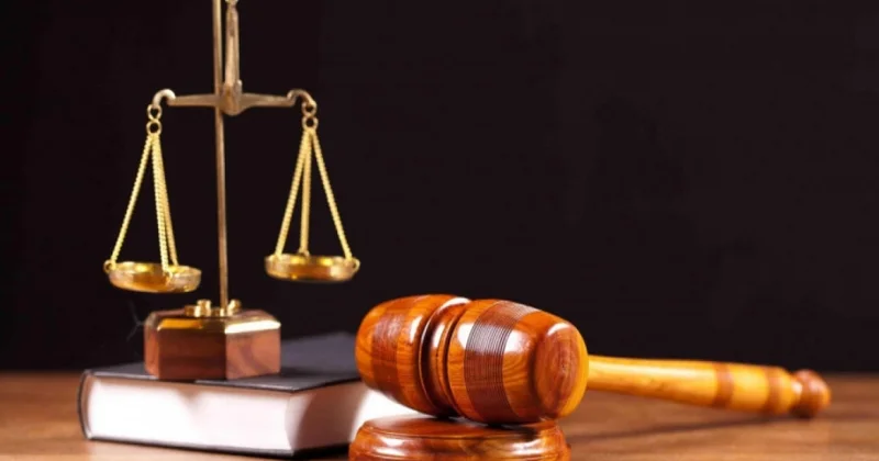 Arvadını valideynlərinin gözləri qarşısında bıçaqlayan şəxsə CƏZA VERİLDİ