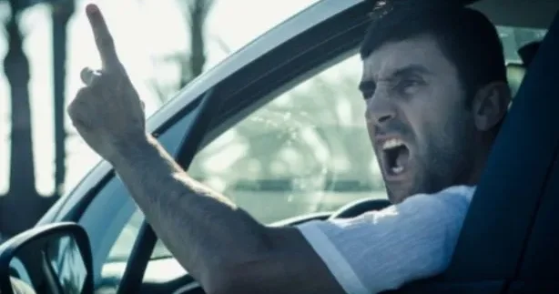 Etik davranış qaydalarını pozan sürücülər məcburi təlimlərə cəlb edilə bilər YENİ TƏKLİF