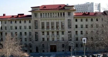 İkili diplom seçimi qaydası təsdiqləndi