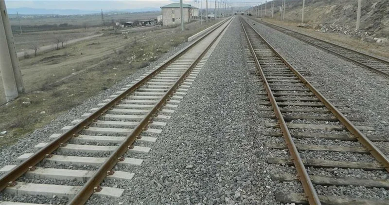 Пашинян поручил РЖД восстановить ж/д стыки с Турцией и Азербайджаном ОБНОВЛЕНО