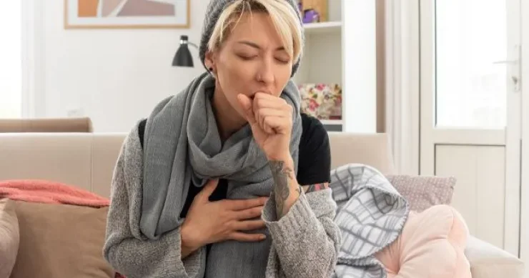 COVID 19 un əlaməti olan spesifik öskürək növü