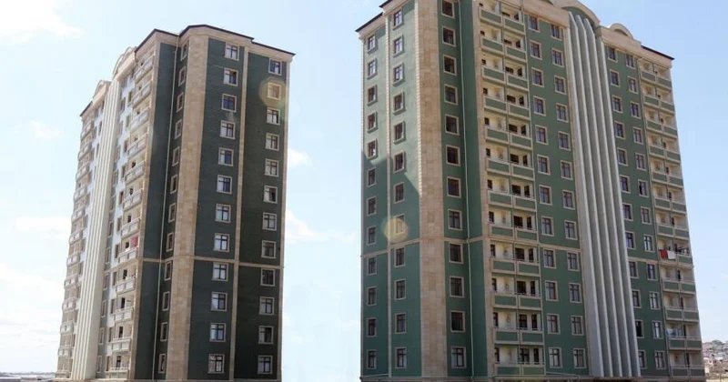 Masazırda “Məzun evi”ndə böhran: 370 ailə isti susuz qalıb