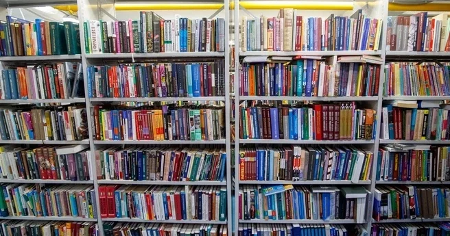 В России убрали из продажи еще 4,5 тыс. книг перед вступлением в силу закона о маркировке