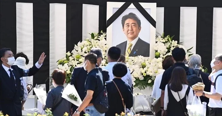 Baş naziri öldürən şəxsə ömürlük cəza tələb olunur