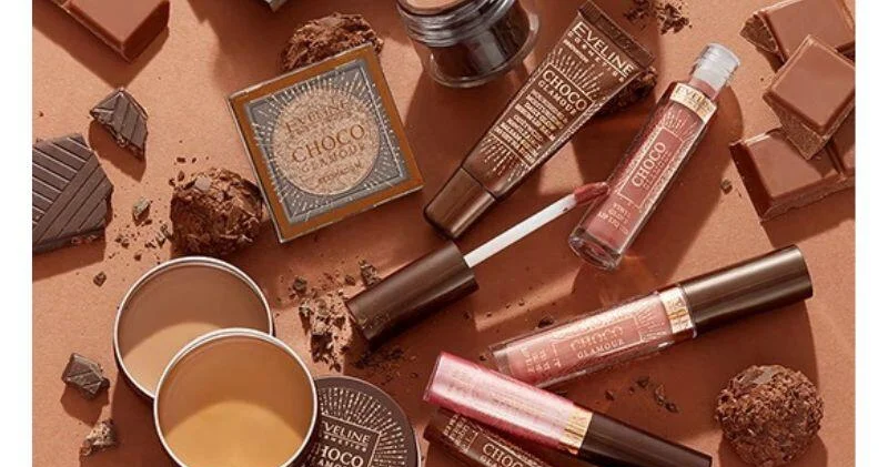 Eveline in parlaq və sağlam dəri üçün seçilmiş ən yaxşı məhsulları (R)