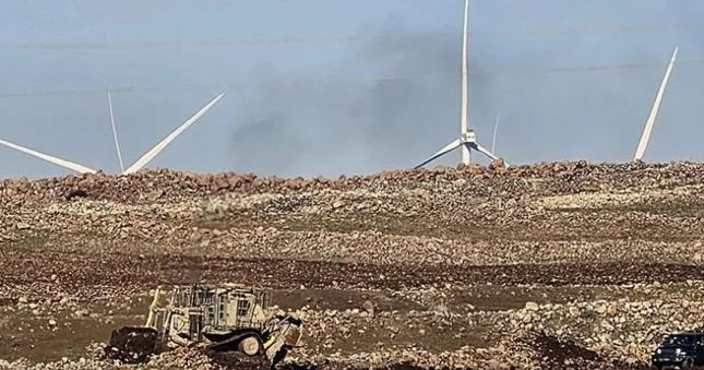 İsraildən Suriyaya basqın mülki şəxslər atəşə tutuldu