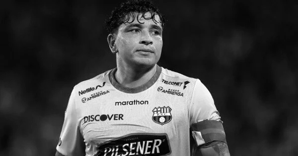 “Barselona”nın futbolçusu və arvadı öldürüldü