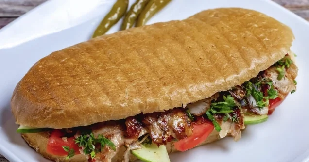 Fənərbağça klubunun prezidentinin şərhinə görə tələbələr PULSUZ DÖNƏR yedilər