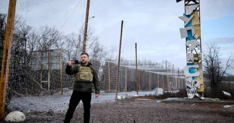 Zelenski “Putinin yalanı” adlandırdı, Zaxarova isə “bizdədir” dedi Kupyansk müəmması