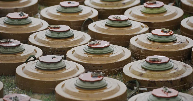 Polşa piyada əleyhinə minaların istehsalını bərpa edir