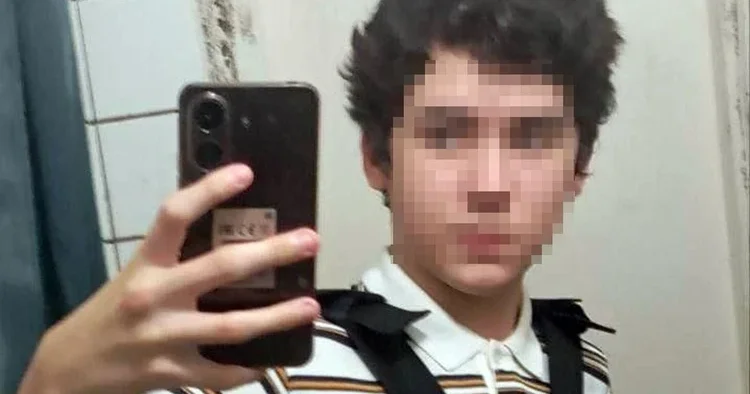 Суд в Москве арестовал подростка, обвиняемого в убийстве школьника в Горки 2