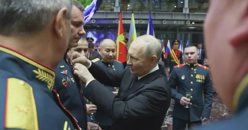 Putin: “Ukrayna ordusu çökür”