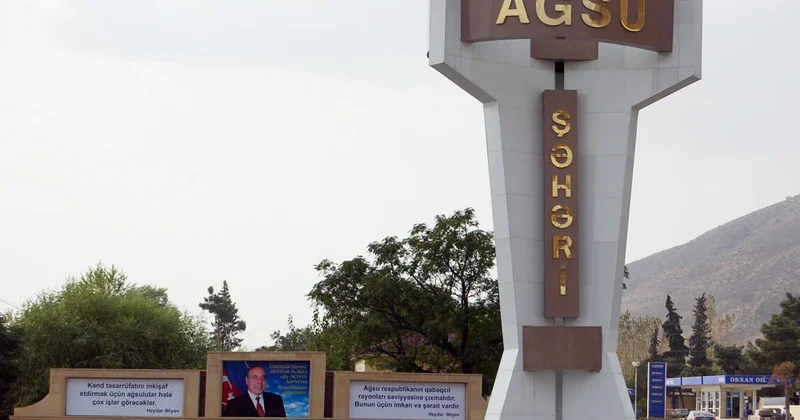 Saxta sənədlər hazırlayan şəxs tutuldu Foto