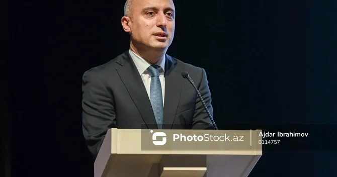 Emin Əmrullayev: Kəlbəcər məktəbinin tikintisi 25 yaşlı inşaat mühəndisi tərəfindən aparılır