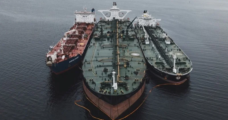 ЕС расширил санкции против теневого флота России Minval Politika