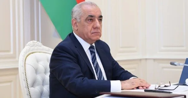 Prezidentin Katibliyinin rəisi və onun müavini barədə sərəncam verilib