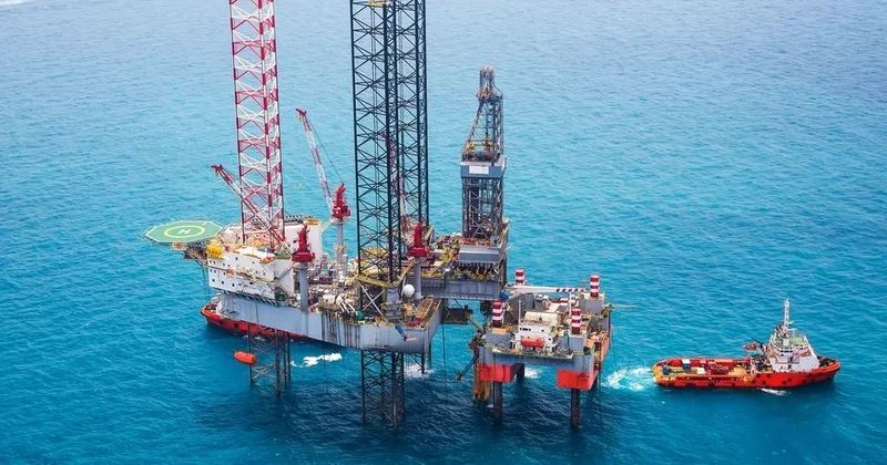 Лондон смягчил санкционный режим для проекта Zohr с участием Роснефти