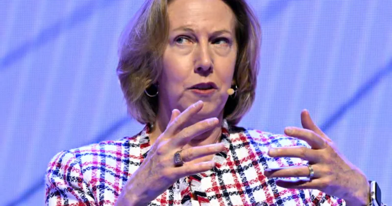 bp nin 116 illik tarixində baş icraçı direktor vəzifəsinə ilk dəfə qadın təyin olunub