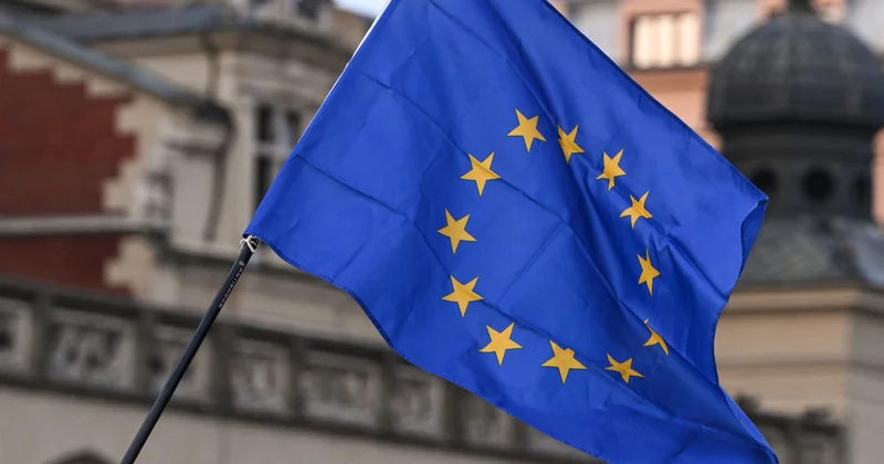 Avropa parlamentari: Aİ Ukraynada sülhə kömək etmir, əksinə mane olur