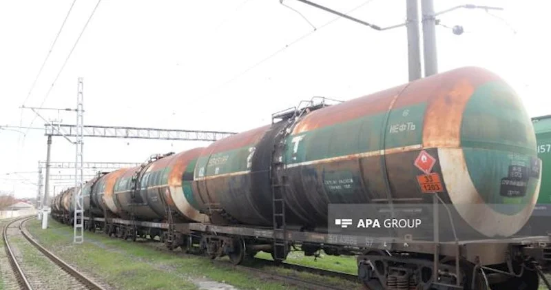 Aİ 95 in ilk partiyası Azərbaycandan Ermənistana yola salındı Video + Yenilənib