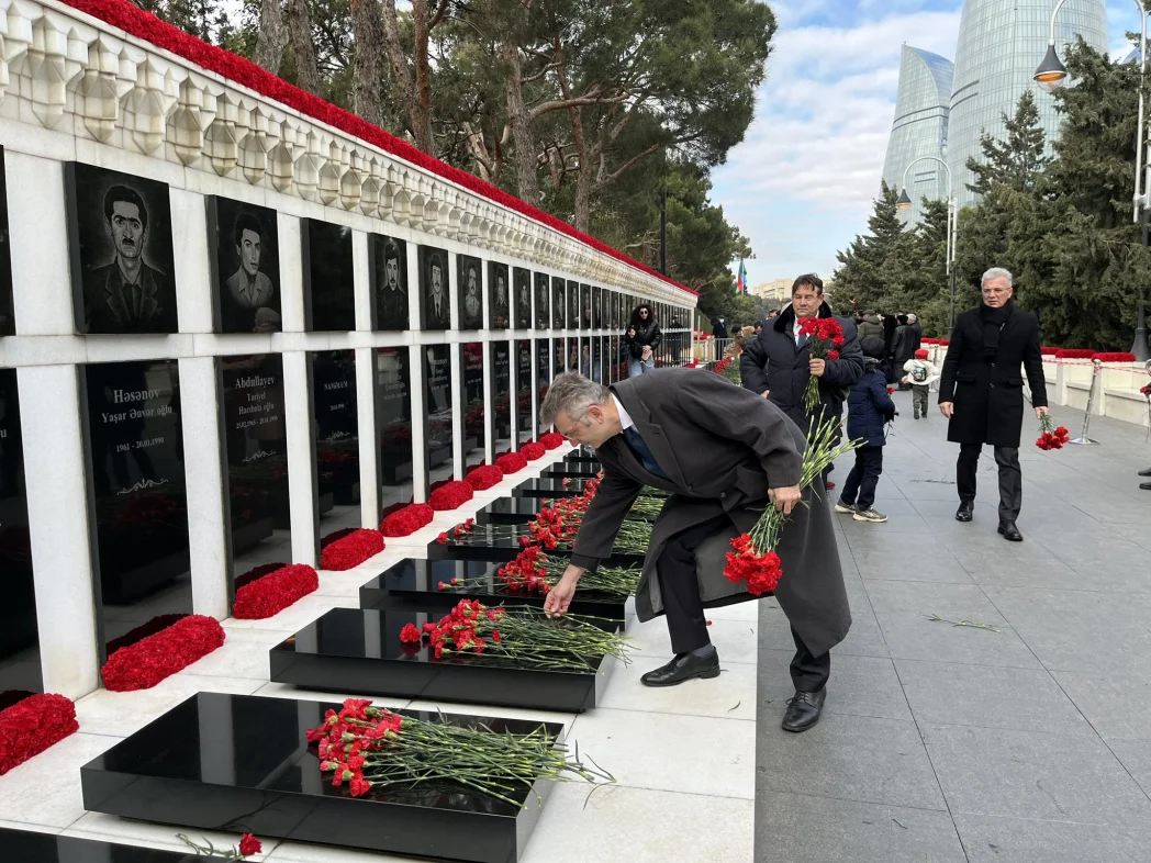 Немецкий посол на Аллее шехидов