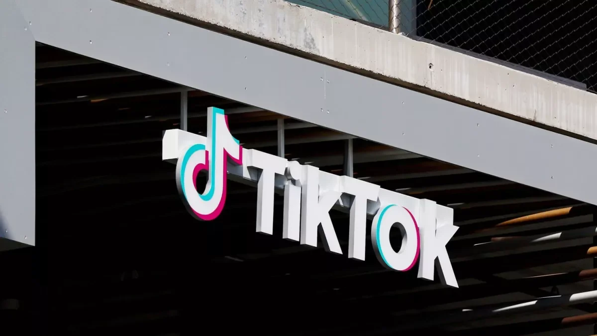 Белый дом считает трюкачеством заявление TikTok о прекращении работы 19 января