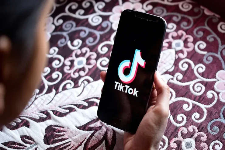 “TikTok” ABŞ dəki işini davam etdirir