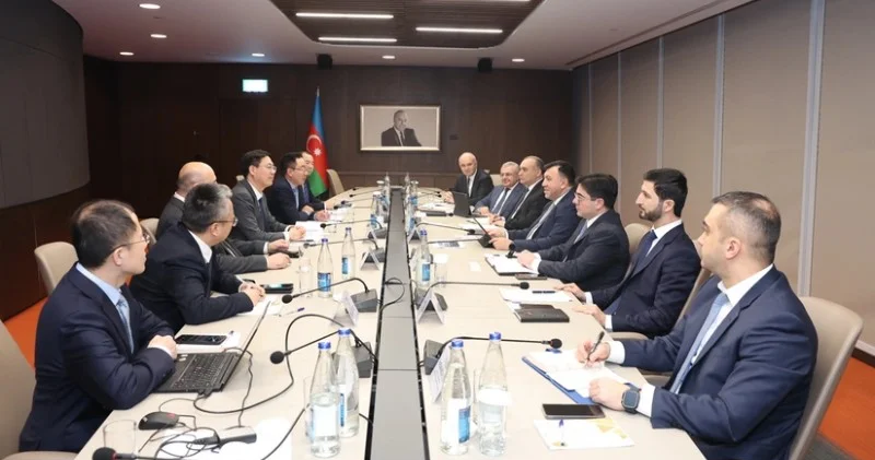 Azərbaycan və Çin birgə alüminium istehsalını müzakirə edib
