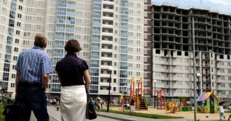 BAKIDA EVLƏRİN QİYMƏTLƏRİNDƏ YENİ REKORDLAR Bir kv.metr neçəyə qalxdı? + VİDEO