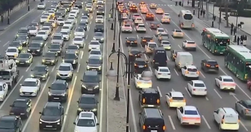 Bakının 20 istiqamətində SIXLIQ VAR FOTO