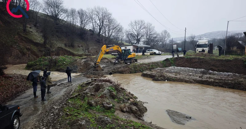 Leysandan sonra körpü qəzalı vəziyyətə düşdü Fotolar