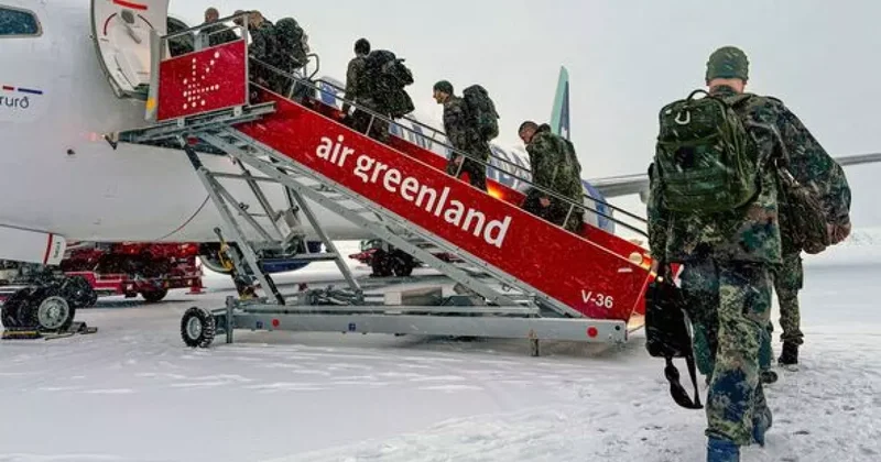 Норвежские военнослужащие возвращаются из Гренландии