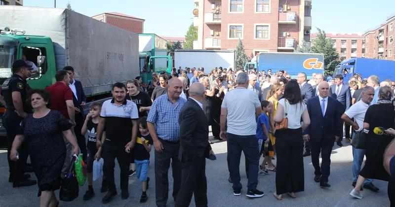 Köçkünlük statusu ləğv edilənlər ADLAR