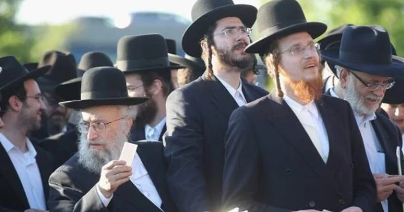 Britaniya yəhudilər üçün təhlükəsiz ölkə deyil Trampın vəkili